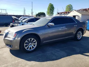 2011 CHRYSLER 300
