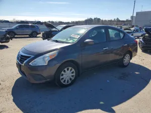 2015 NISSAN VERSA