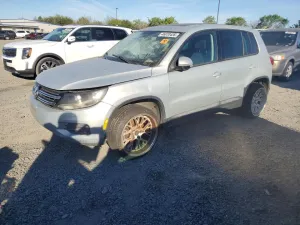 2012 VOLKSWAGEN TIGUAN