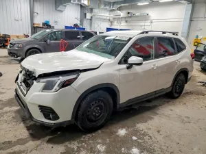 2022 SUBARU FORESTER