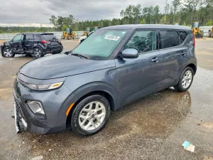 2022 KIA SOUL