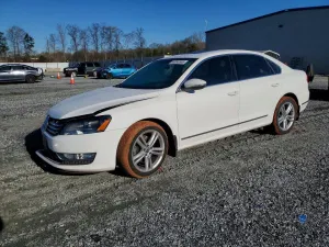 2012 VOLKSWAGEN PASSAT