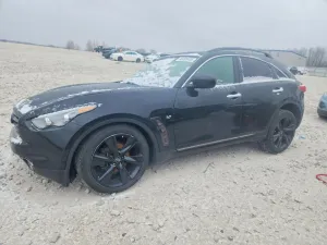 2015 INFINITI QX70