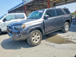 2022 TOYOTA 4RUNNER