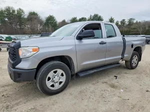 2015 TOYOTA TUNDRA