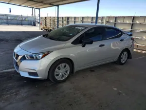 2020 NISSAN VERSA