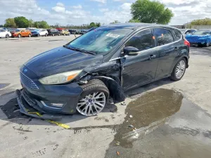 2015 FORD FOCUS