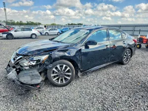 2017 NISSAN ALTIMA