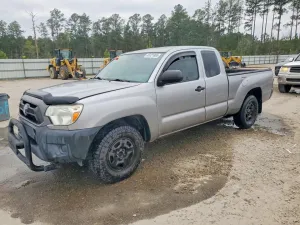 2015 TOYOTA TACOMA