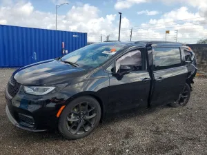 2025 CHRYSLER PACIFICA