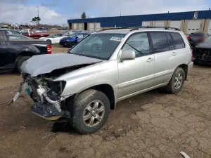 2005 TOYOTA HIGHLANDER