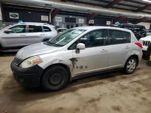 2009 NISSAN VERSA