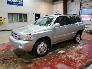 2005 TOYOTA HIGHLANDER