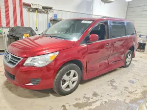 2011 VOLKSWAGEN ROUTAN