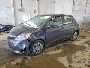 2013 TOYOTA YARIS 5-DO