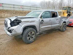 2018 TOYOTA TACOMA