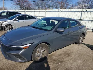 2024 HYUNDAI ELANTRA