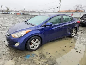 2012 HYUNDAI ELANTRA