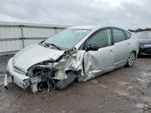2004 TOYOTA PRIUS