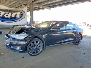 2013 TESLA MODEL S