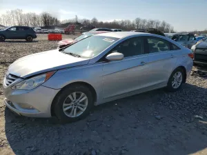 2013 HYUNDAI SONATA