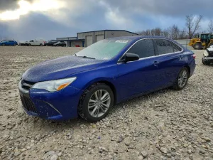 2016 TOYOTA CAMRY