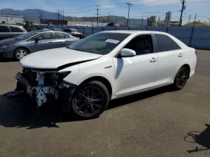 2012 TOYOTA CAMRY SOLA