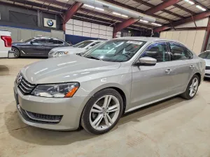 2014 VOLKSWAGEN PASSAT