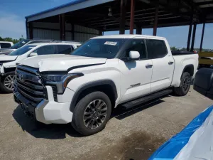 2026 TOYOTA TUNDRA