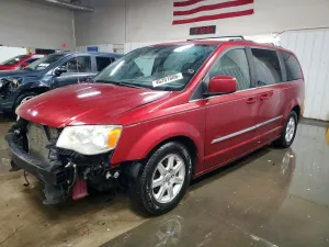 2011 CHRYSLER MINIVAN