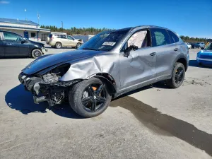 2012 PORSCHE CAYENNE