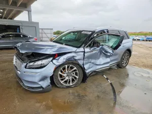 2022 LINCOLN TOWNHOUSE CORSAIR