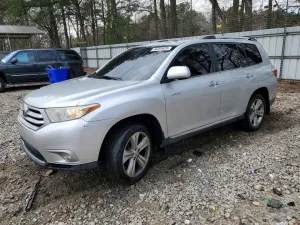 2013 TOYOTA HIGHLANDER