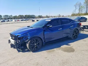 2017 NISSAN MAXIMA