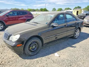 2003 MERCEDES-BENZ C-CLASS