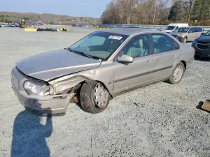 2001 VOLV S80