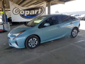 2016 TOYOTA PRIUS