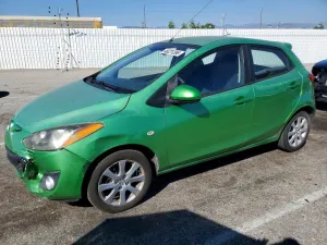 2011 MAZDA 2