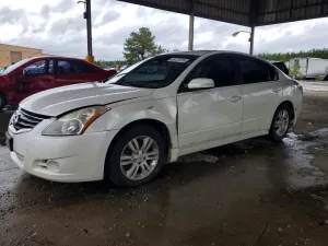 2010 NISSAN ALTIMA