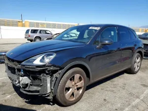 2021 PORSCHE CAYENNE