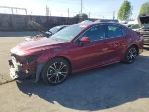 2018 TOYOTA CAMRY
