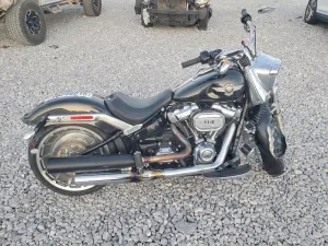 2018 HARLEY DAVIDSON FL