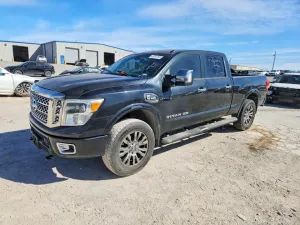 2016 NISSAN TITAN