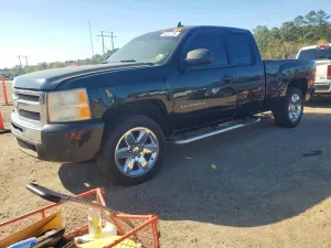 2011 CHEVROLET SILVERADO