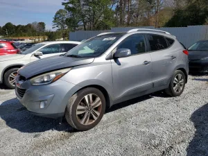 2015 HYUNDAI TUCSON