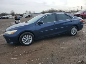 2016 TOYOTA CAMRY
