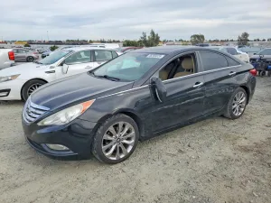 2011 HYUNDAI SONATA