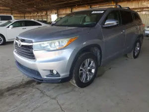 2016 TOYOTA HIGHLANDER