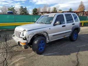 2004 JEEP LIBERTY