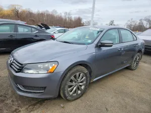 2015 VOLKSWAGEN PASSAT
